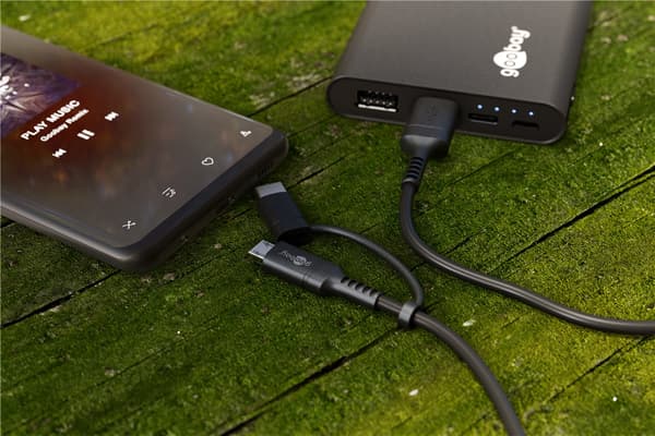 Lade- og synkroniseringskombinasjonskabel (med USB A til Micro-USB & USB-C™)