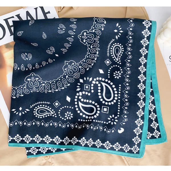 Fyrkantig halsduk 27"x27" mångsidigt modeaccessoar NavyBlue