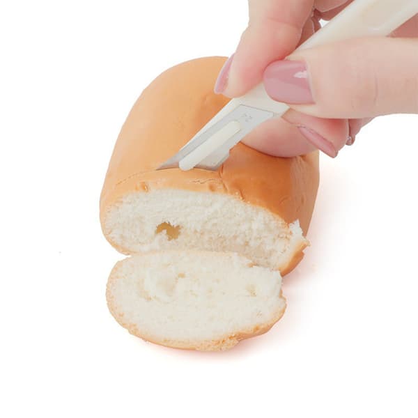 Utskjæringskniv i karbonstål for baking