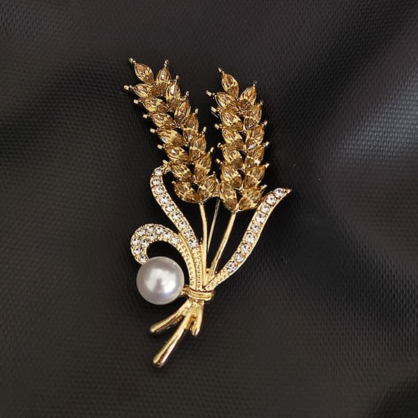 Hvedebroche Elegant Tri-Hvede Design Model 2