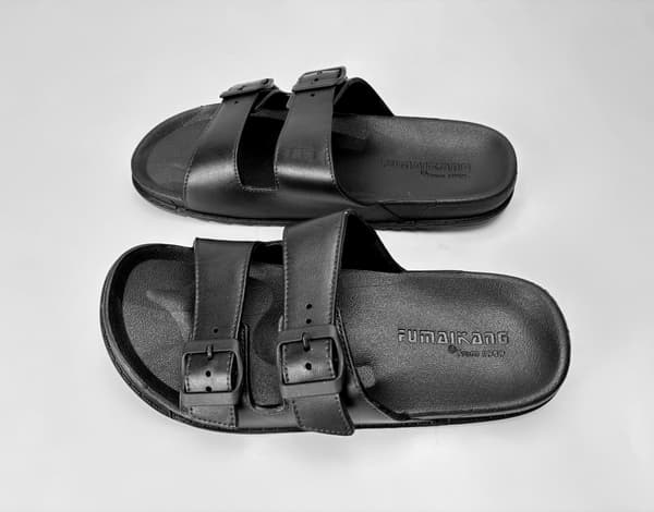 Komfortable hvide EVA-slippers Black 41-42