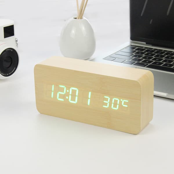 Digitalt LED vækkeur Champagne