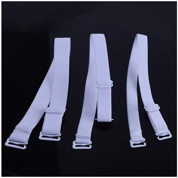 3 paria rintaliiviolkaimia White