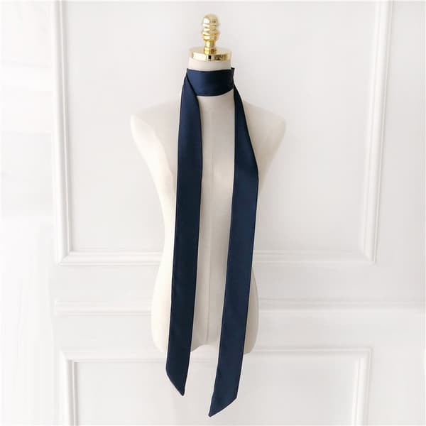 100% Mulberry Silk Lång Smal Scarf - Mångsidig Accessoar för Alla Årstider Blue