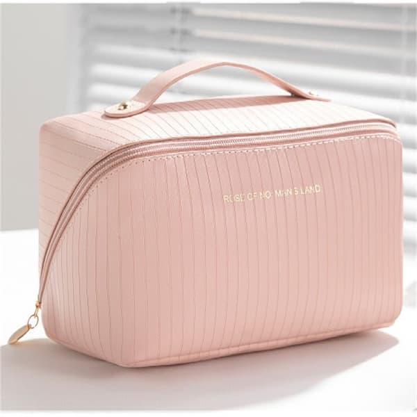 Tilava kylpytuote/meikkipussi Pink