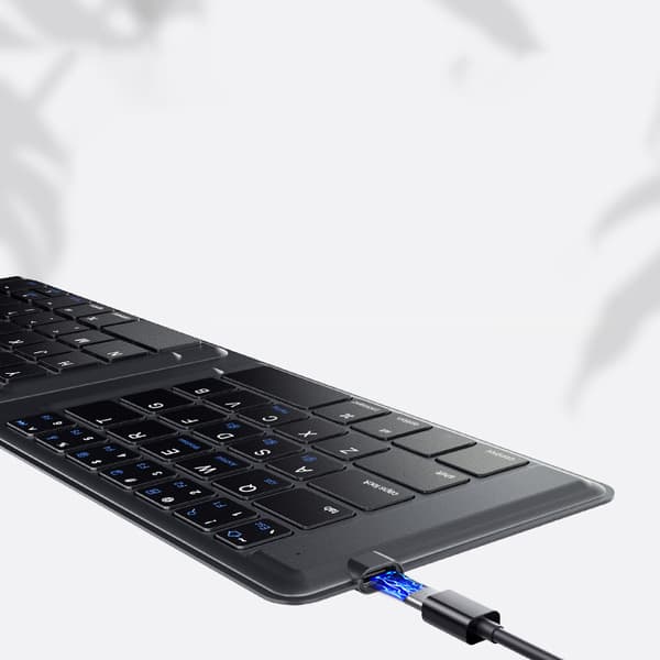 Tri-Fold Leather Bluetooth-tastatur - Bærbar og Stilig