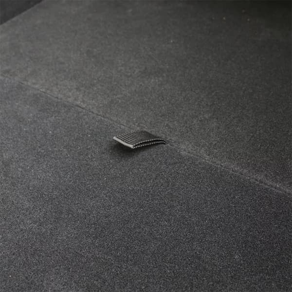 Tesla Model Y bagagerumsmatta dragrep