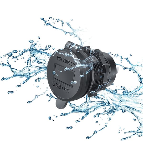 Hurtigopladende biloplader med voltmeter
