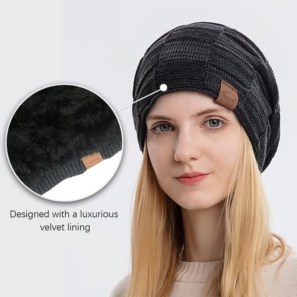 Neulottu talvihattu Black