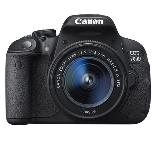 CANON EOS 700D Reflex + 18-55 IS STM