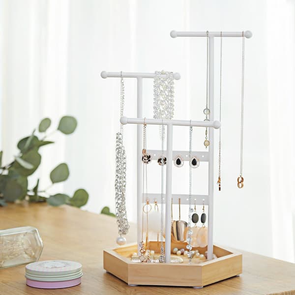 Smyckesställ - Unik design - Träbas - Vit