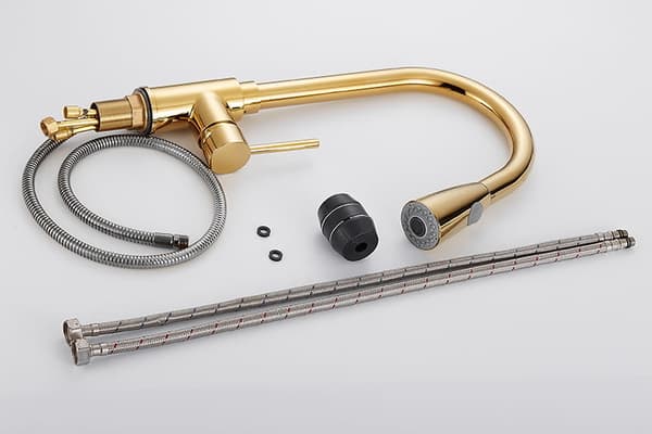 Diskbänkskran mässing | guld | utdragbar pip 82 cm