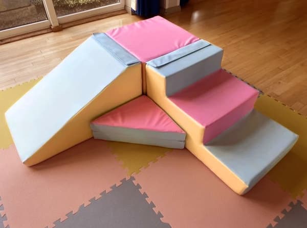 Legerutsjebane til børn | 40 cm | Pastelfarver | Skumgummi