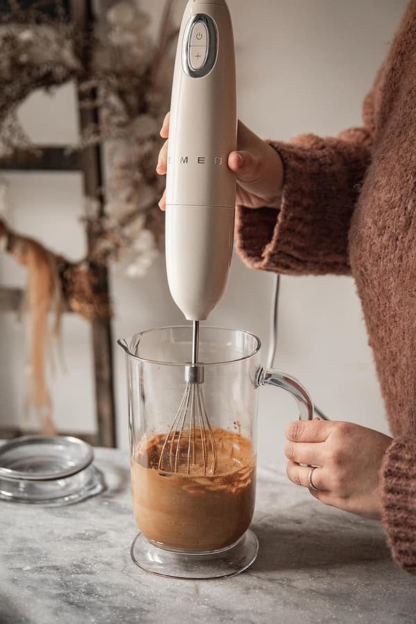 Håndmixer sort | 700W motor | Flowblend-teknologi | rustfrit stål