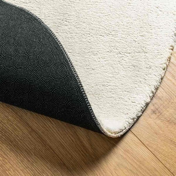 Vardagsrumsmatta gräddvit | 140 x 200 cm | polyester | golvtextil