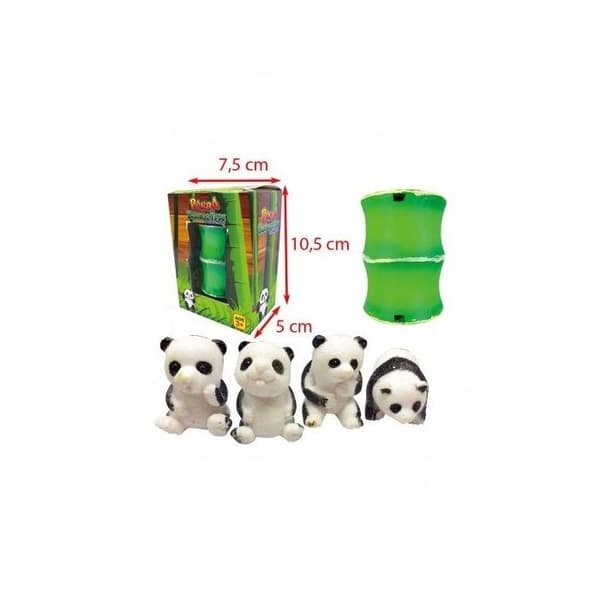 Panda i bambu kläcks i vatten Panda växer i vatten
