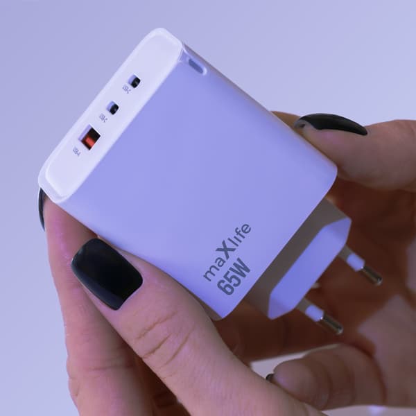 65W pikalaturi PD Dual 2XUSB-C / USB iPhone, Samsung, iPad