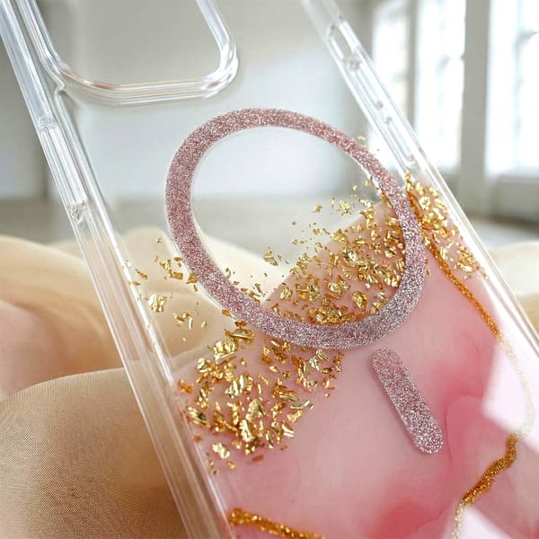 iPhone 16 Pro Max - MagSafe Epoxy Transparent Skydd med 3D Effekt Rosa