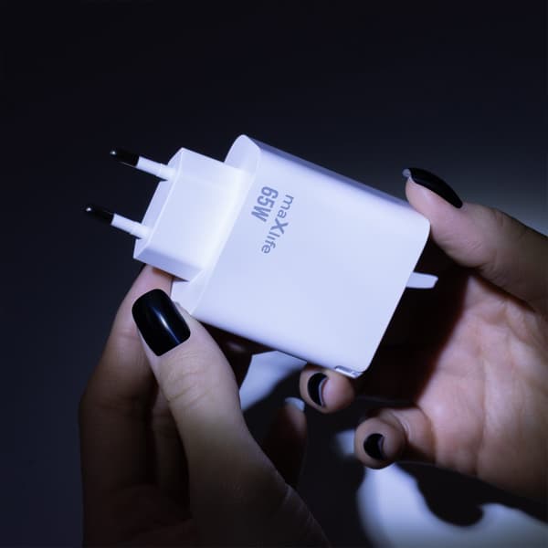 65W Snabbladdare PD Dual 2XUSB-C / USB för iPhone, Samsung, iPad