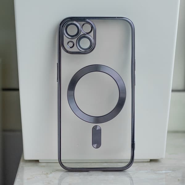 iPhone 17 Pro Max / 18 Pro Max - MagSafe-kompatibelt Chrome Skal med Kameraskydd