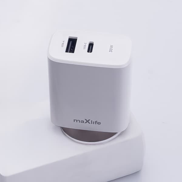 30W Hurtigoplader til iPhone / Samsung PD, QC Dual Port USB-C