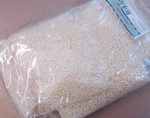 Seed Beads - 3 mm - Elfenben - 25 gram