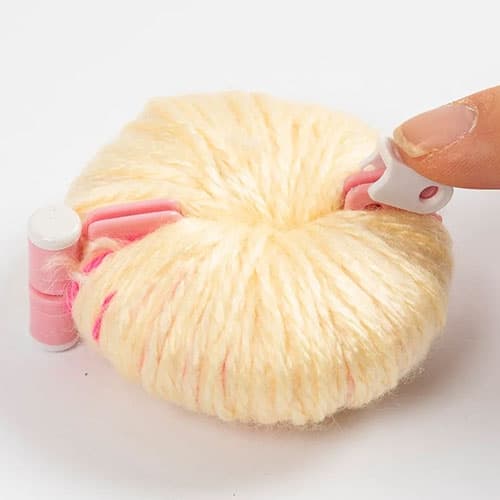 Mini Kit Påskpyssel - Pompom Ägg Med Garn