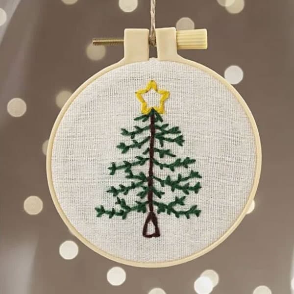 Mini DIY Kit - Brodera en Julgran - Julpyssel