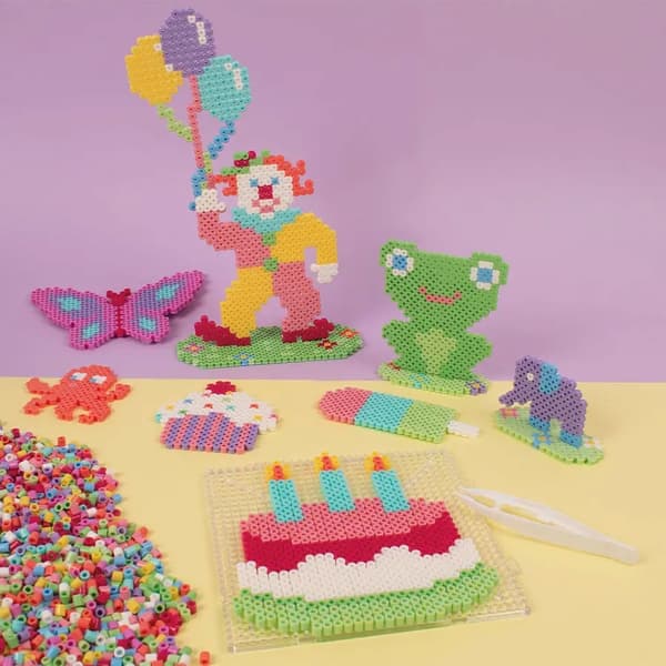 Rörpärlor i Hink - Happy Mix - 5000 st - Playbox