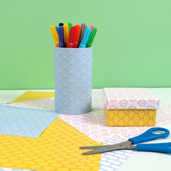 Självhäftande Mönsterpapper A4 - 25 ark - Playbox