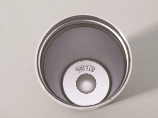 Termokopp 530 ml med sugerør