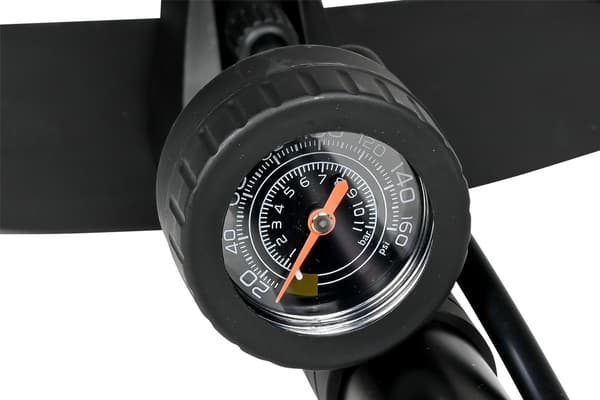 Cykelpump med manometer lyx