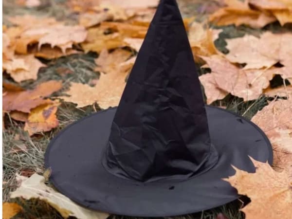 Heksehat halloween heksekostume sort