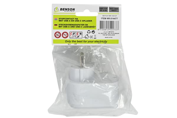Stikkontakt med USB-A og USB-C hvit