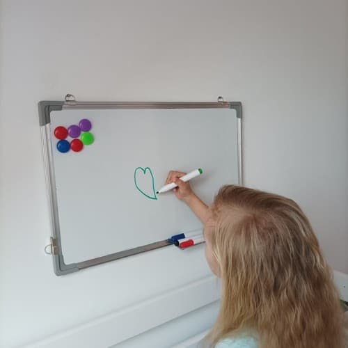 Whiteboardtavle med Tilbehør / Whiteboard - 60x40cm
