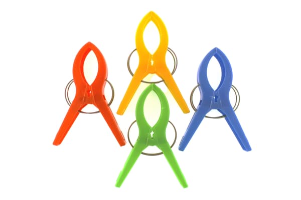 Klesklyper store strand plast 4 stk
