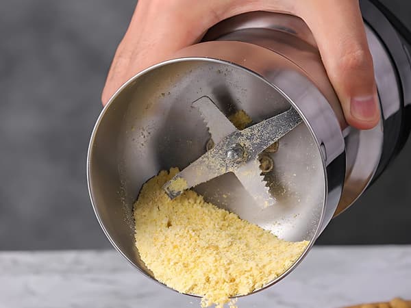 Elektrisk kaffekværn - Til bønner, nødder og krydderier