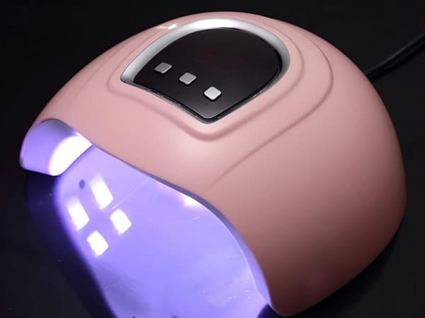 Kynsilamppu 54 W - UV/LED-lamppu 18 diodilla geelikynsille