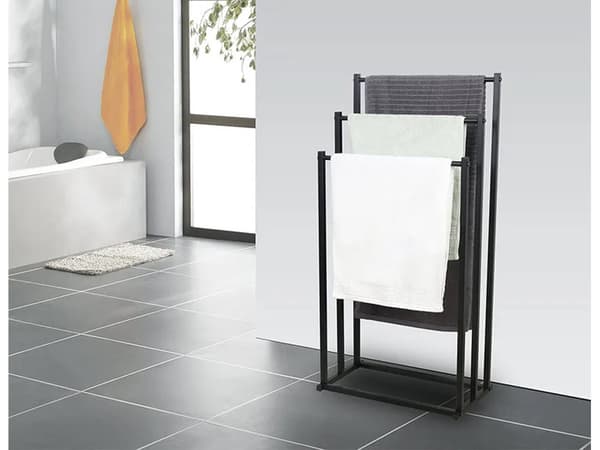 Håndklestativ metall - Loftdesign for baderom