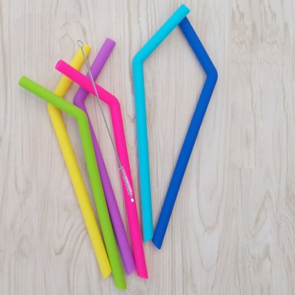 5-Pack - Flexibla Sugrör i Silikon, Böjda med Borste (25cm)