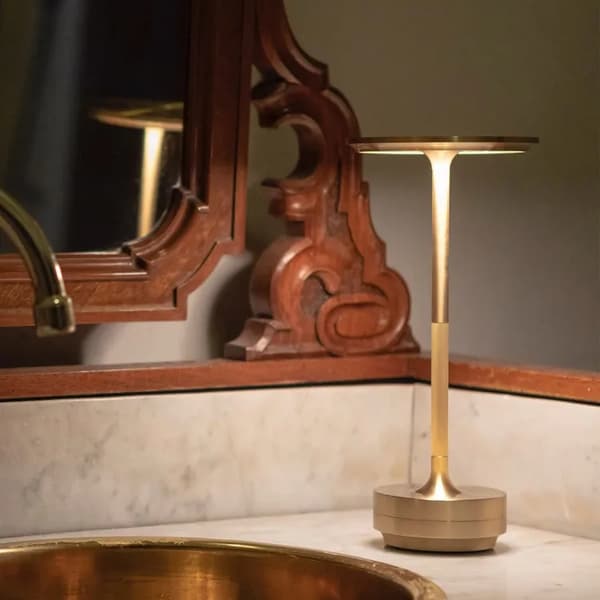 Bordlampe Trådløs - LED-lys - 1-Pack Guld