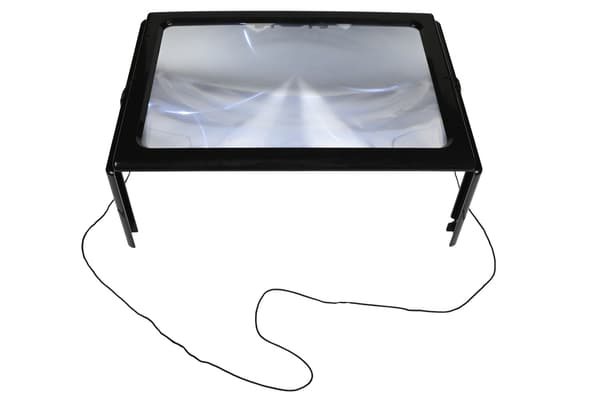 A4 Forstørrelsesglas med 4 LED