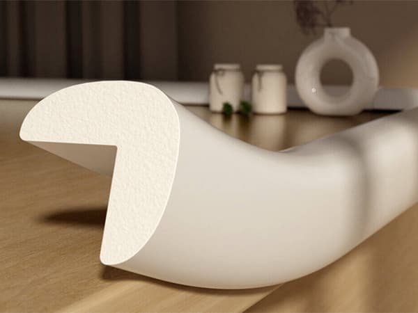 Skumtape for møbler 2m - Hvit