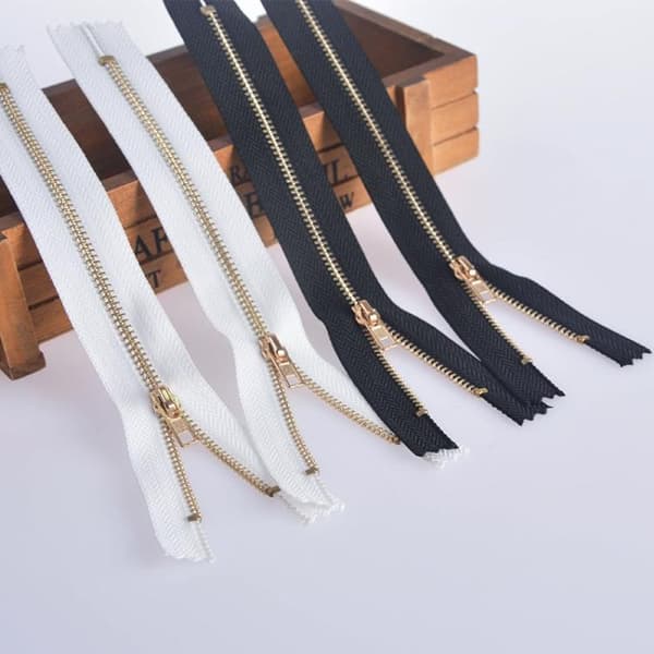 Dragkedjor / Blixtlås - 10-Pack  - 10 cm (Guld + vit)