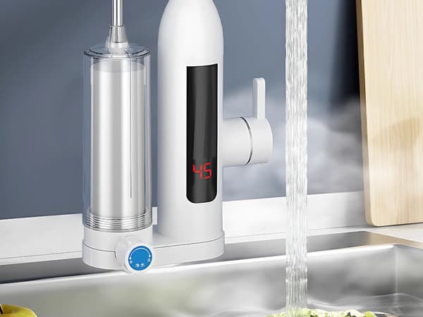 Vattenvärmare 3000 W - Kran med LCD-display