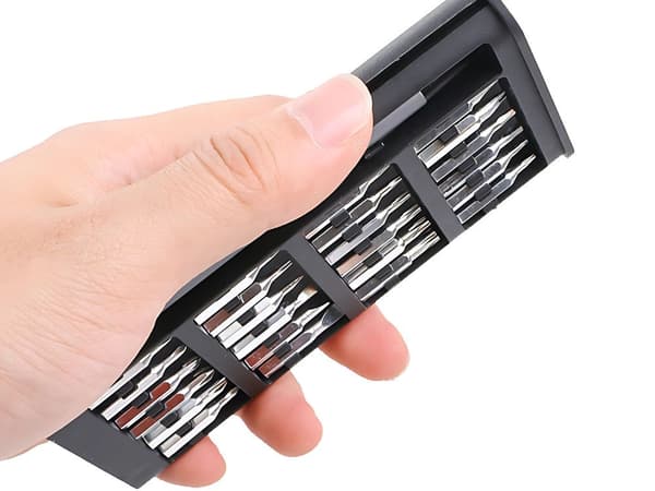 Præcisionsskruetrækkersæt 24 dele - Magnetiske bits med etui