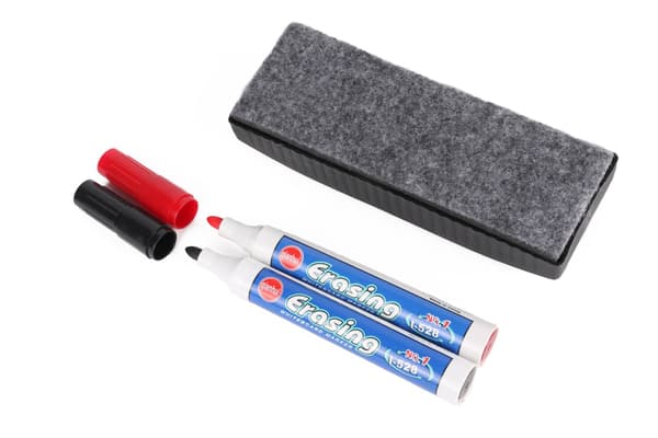 Whiteboard viskelæder magnetisk + 2 penne