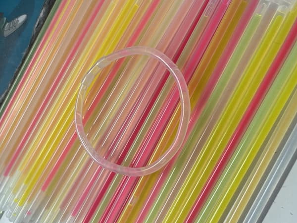 Glow sticks armbånd fluorescerende