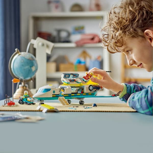 LEGO City Ambulansflygplan 60465