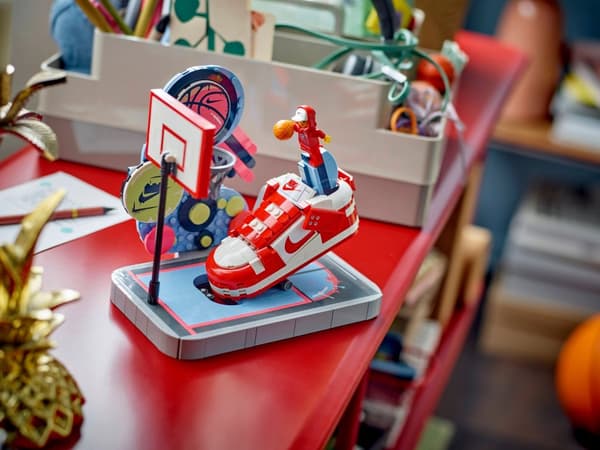 LEGO Nike Nike Dunk Trickshot 43021